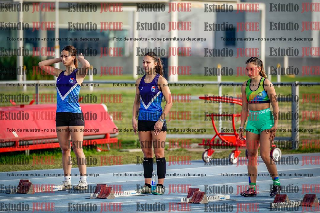 Fotos de los 100 m con vallas de mujeres