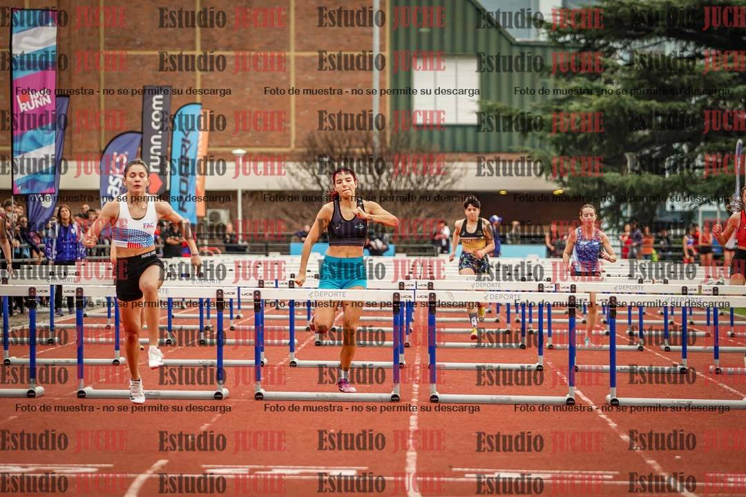 Fotos de los 100 m con vallas de mujeres