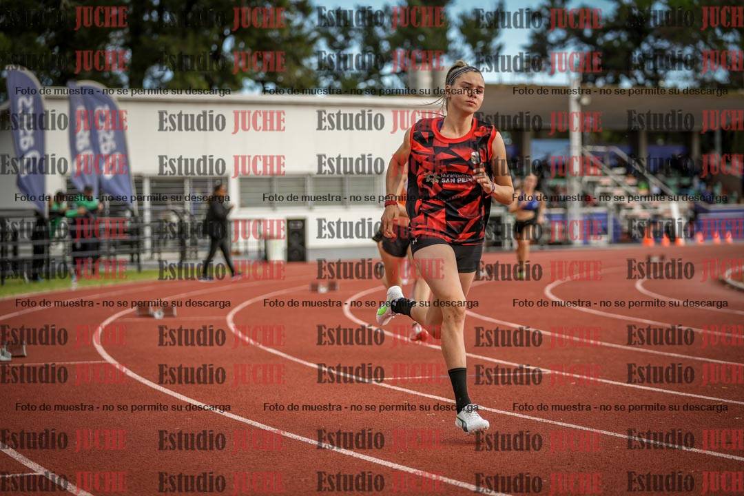 Fotos de los 400 m con vallas de mujeres