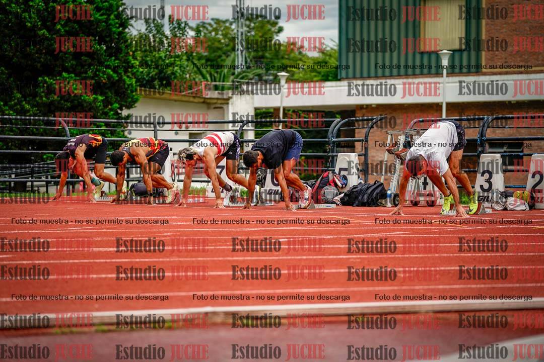 Fotos de los 110 m con vallas de varones - decatlón 6