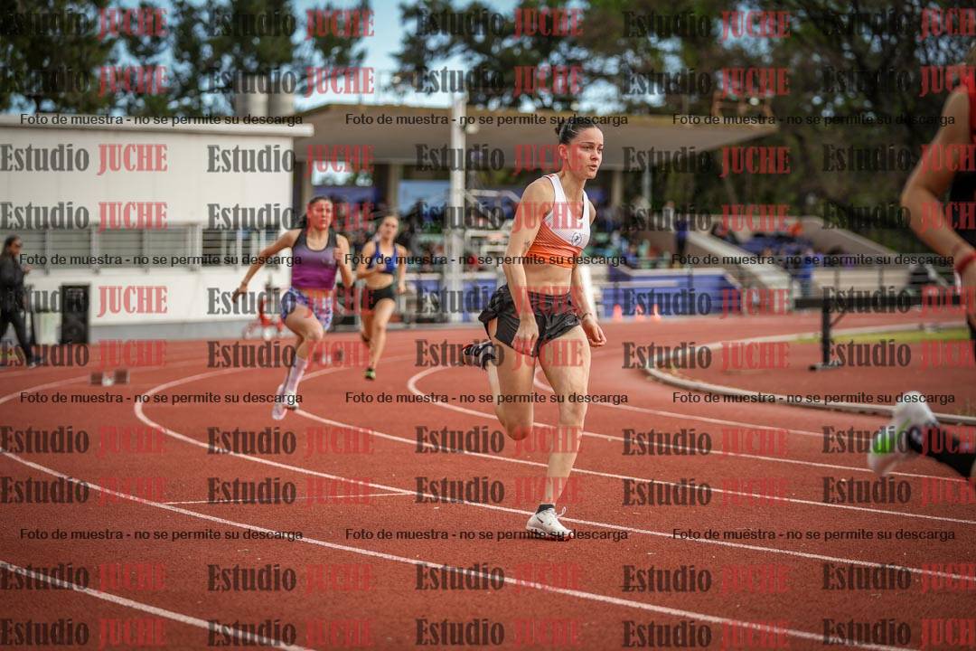 Fotos de los 400 m con vallas de mujeres