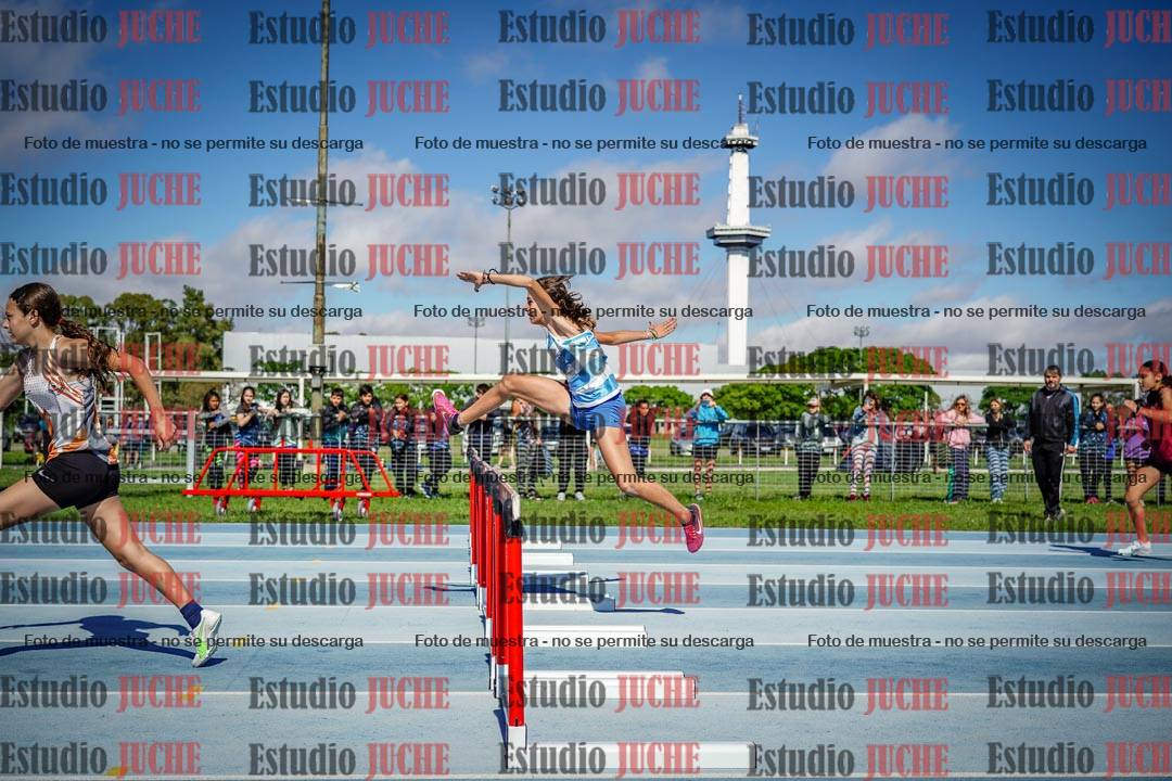 Fotos de los 80 m con vallas de mujeres