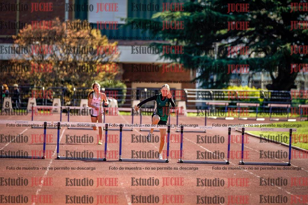 Fotos de los 295 m con vallas de mujeres