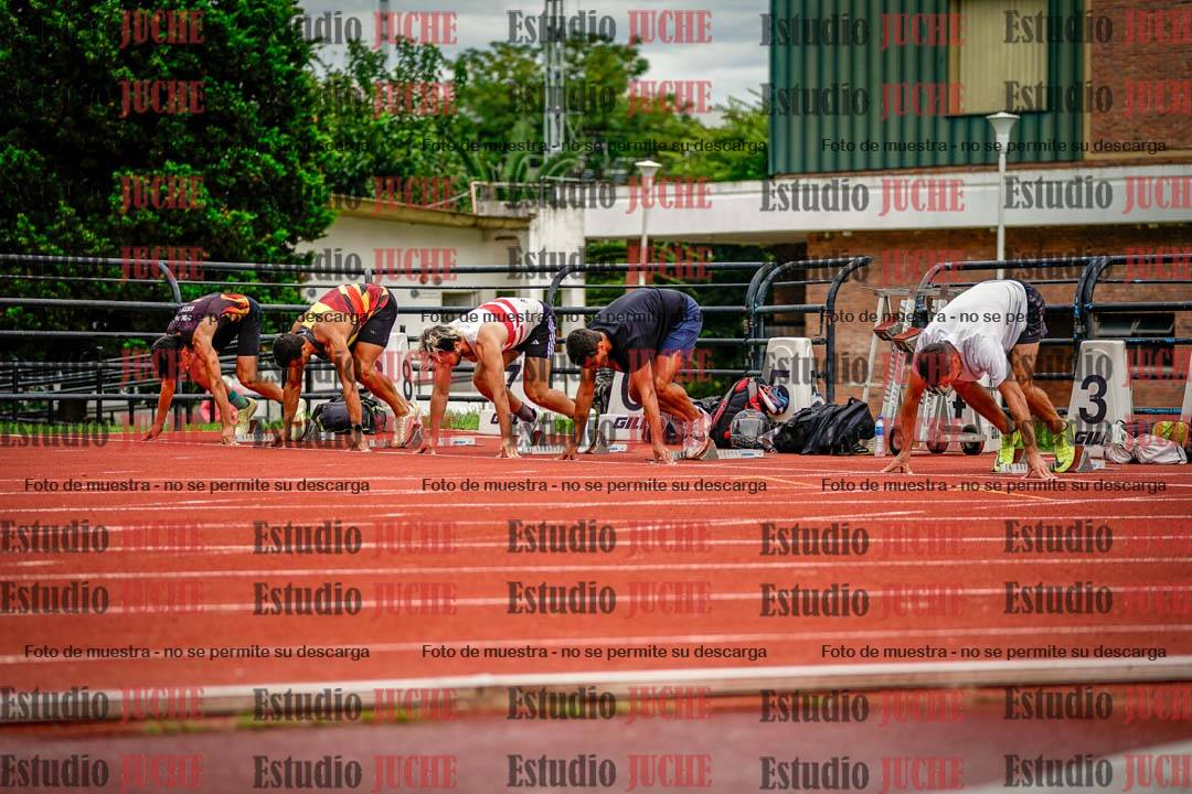 Fotos de los 110 m con vallas de varones - decatlón 6