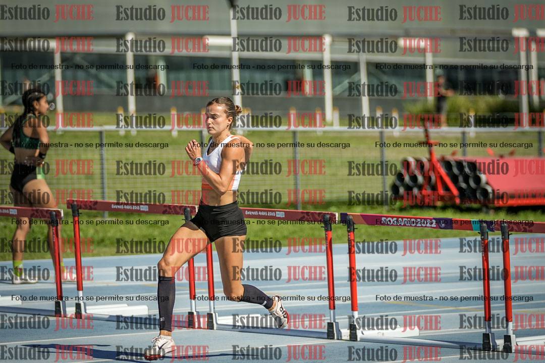 Fotos de los 100 m con vallas de mujeres