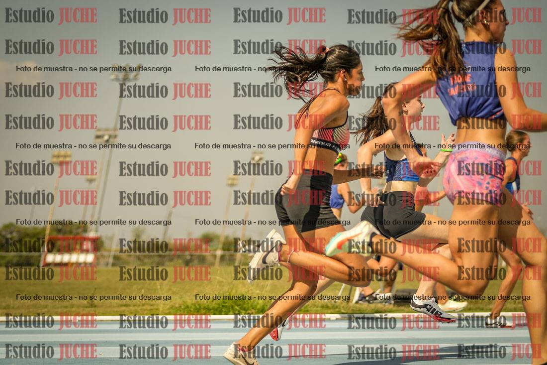 Fotos de los 80 m llanos de mujeres