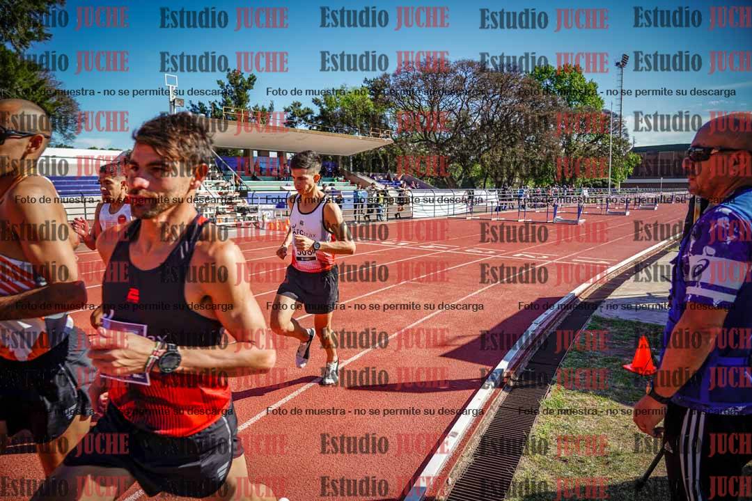 Fotos de los 10.000 m de varones - serie 1