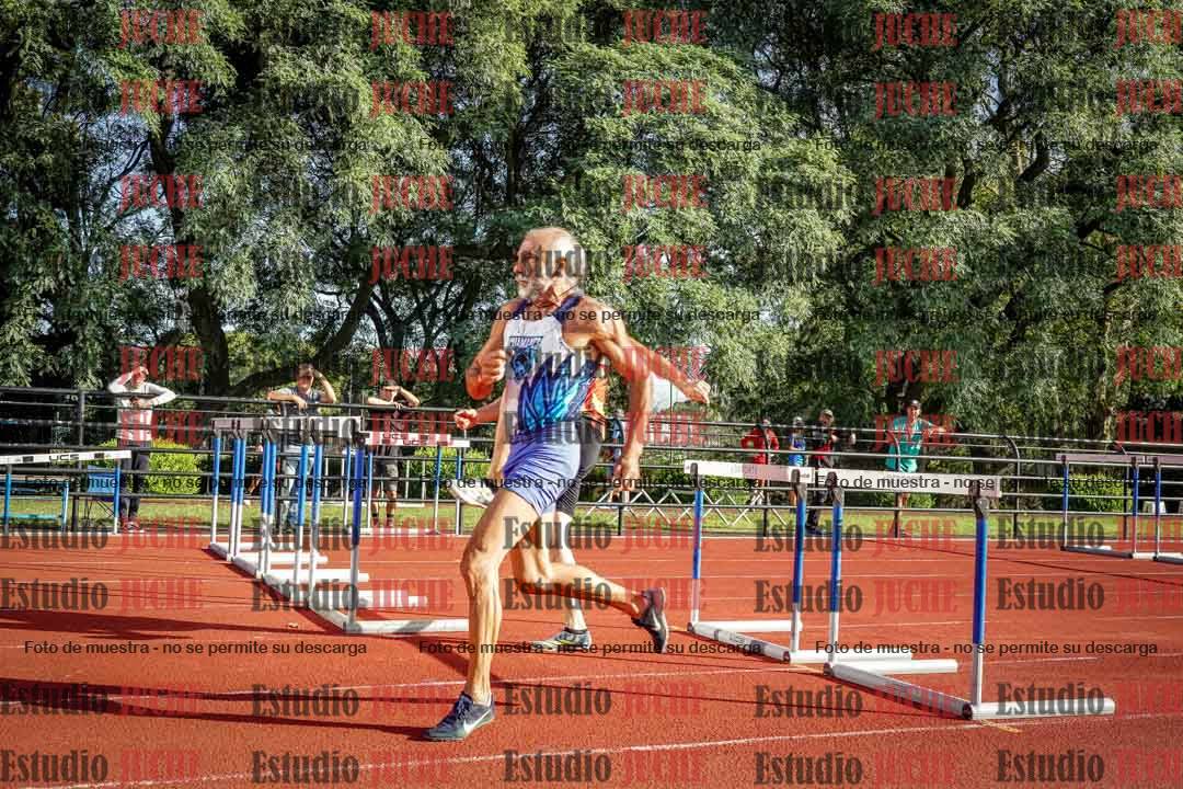 Fotos de los 110 m con vallas de varones - decatlón 6