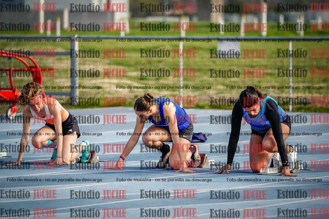 Fotos de los 100 m con vallas de mujeres