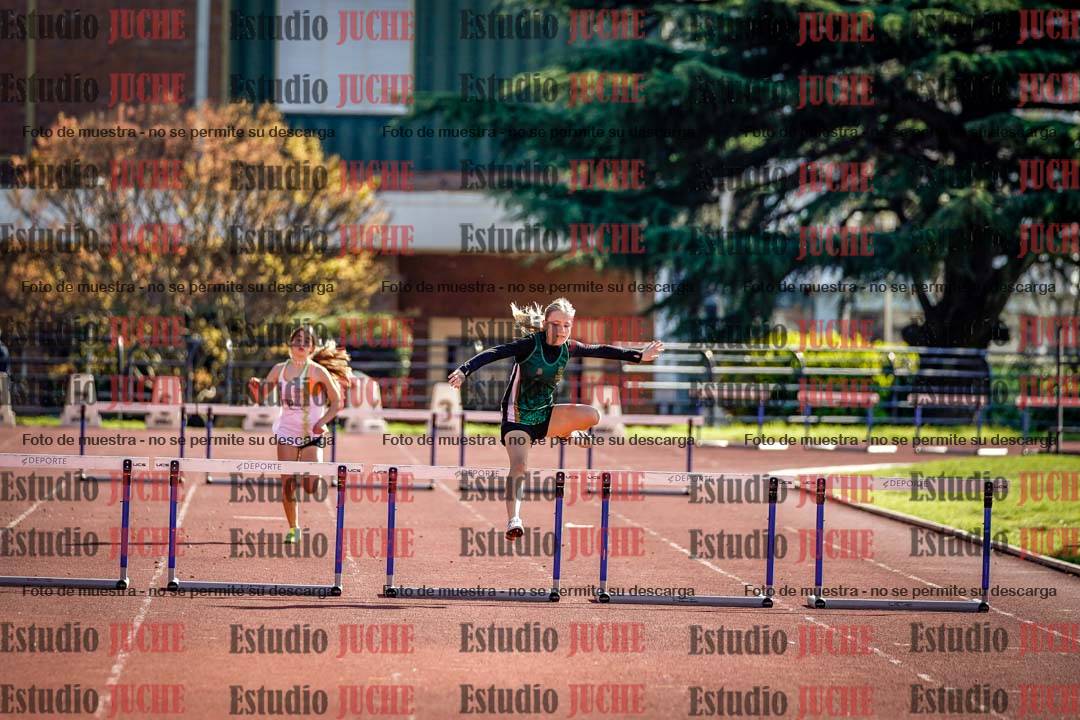 Fotos de los 295 m con vallas de mujeres