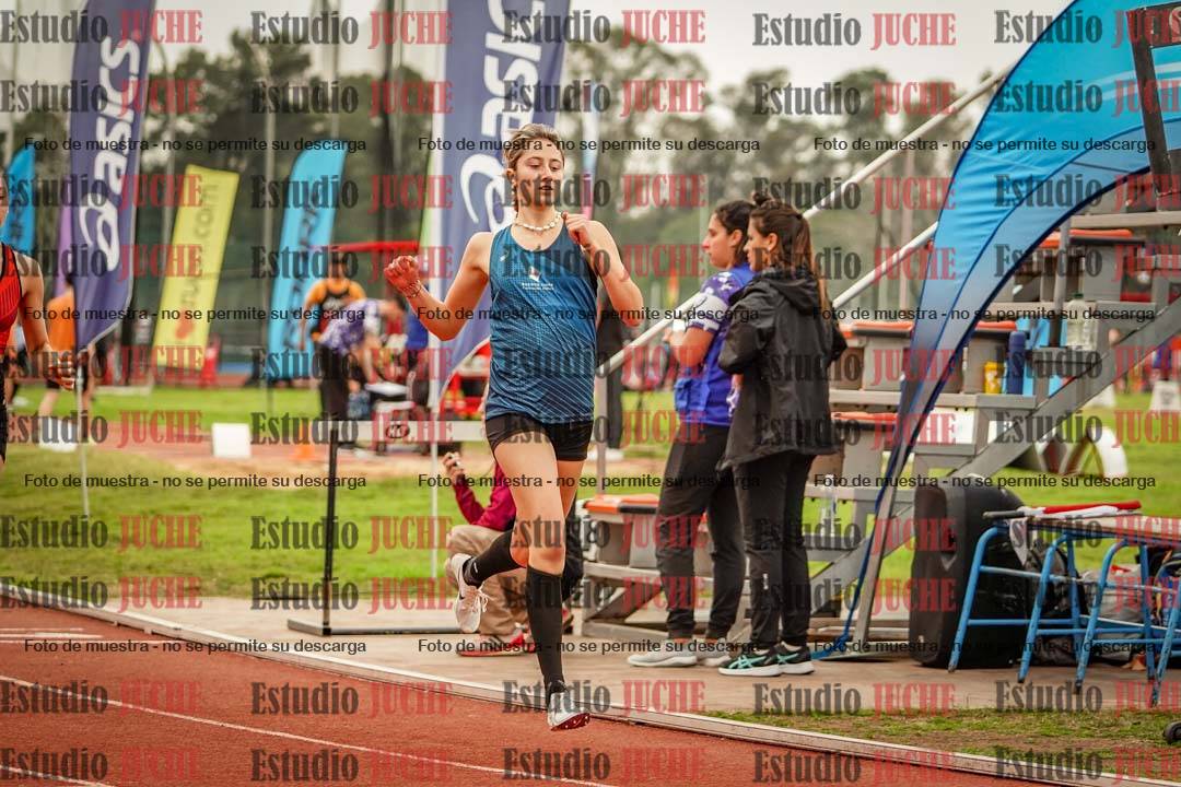 Fotos de los 100 m con vallas de mujeres