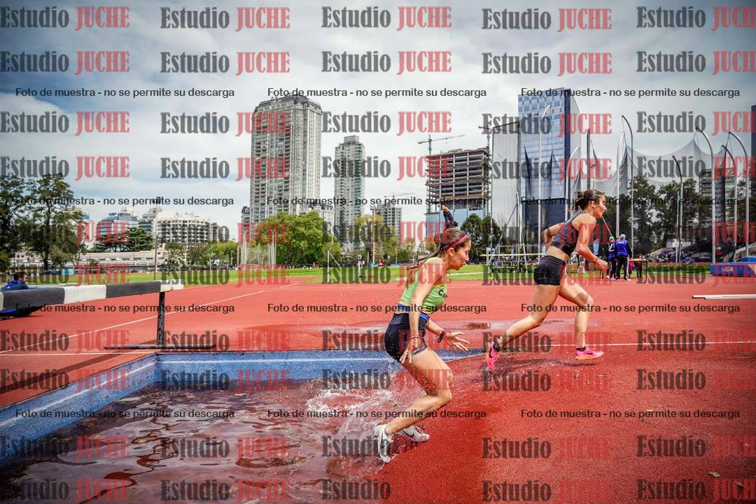 Fotos de los 2000 m con obstáculos de mujeres
