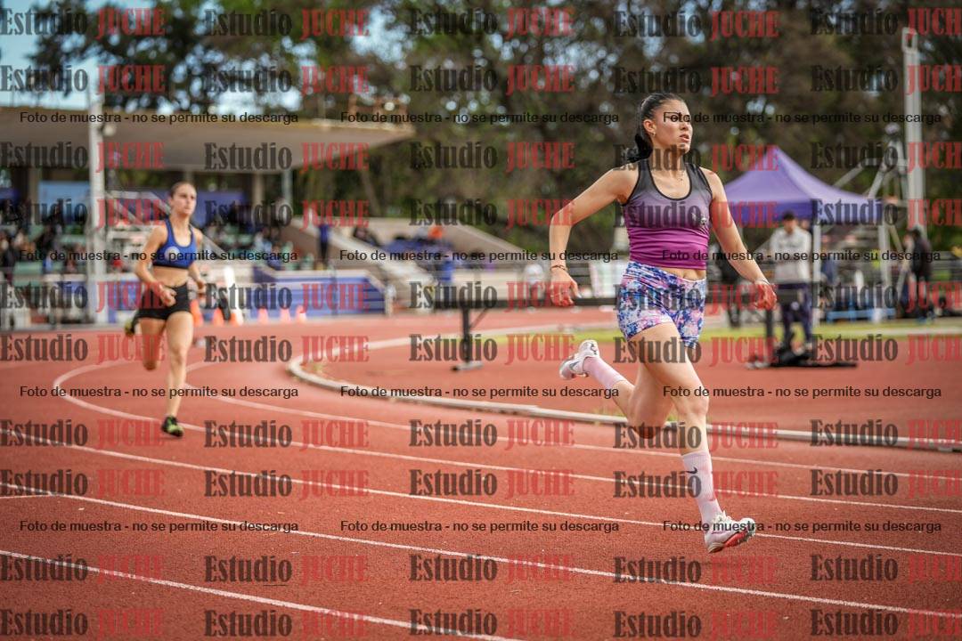 Fotos de los 400 m con vallas de mujeres