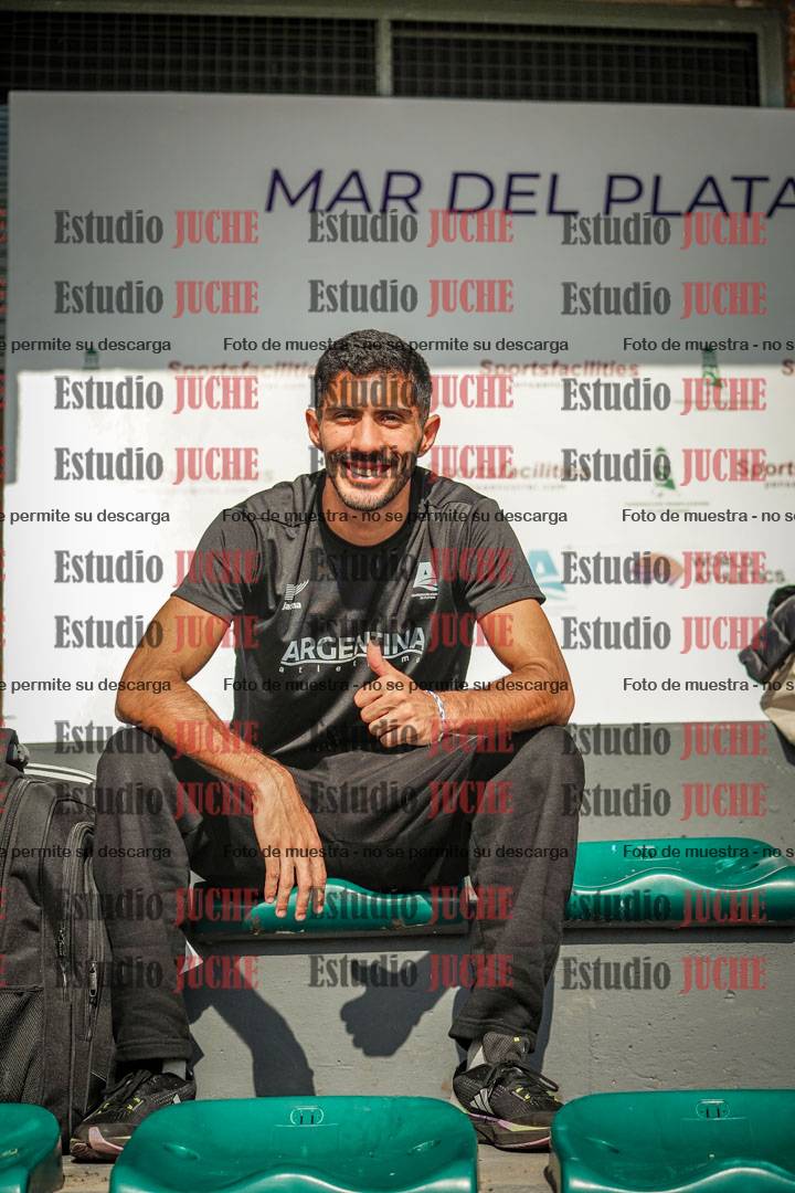 Fotos de algunos extras y podios del día 1