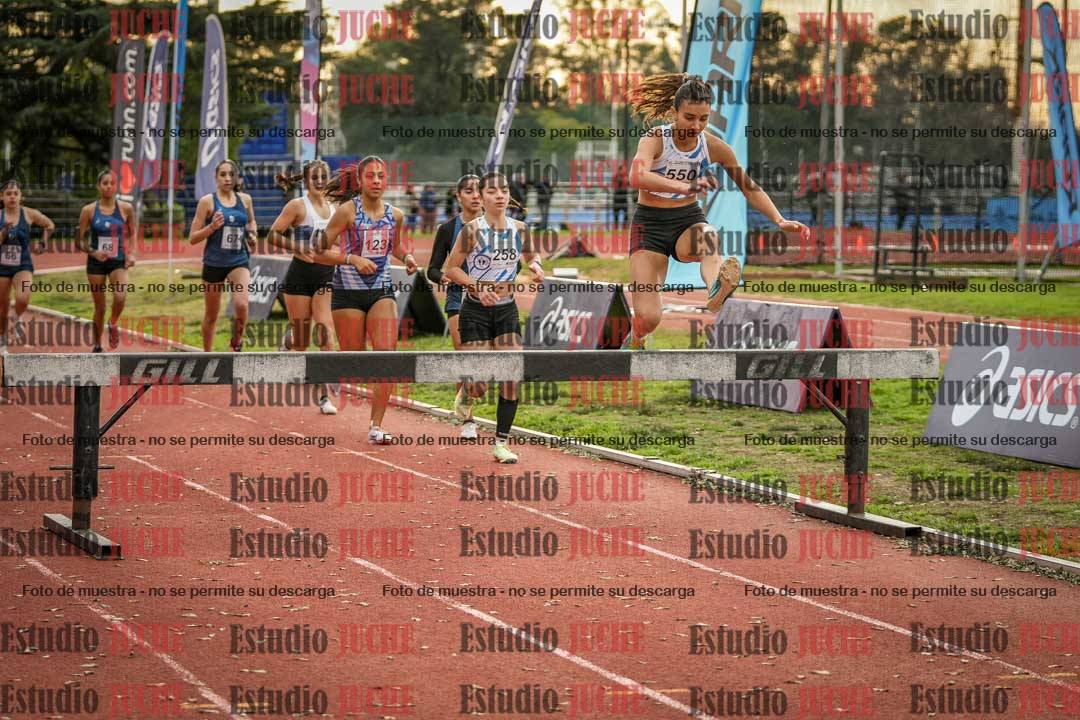 Fotos de los 2000 m con obstáculos de mujeres