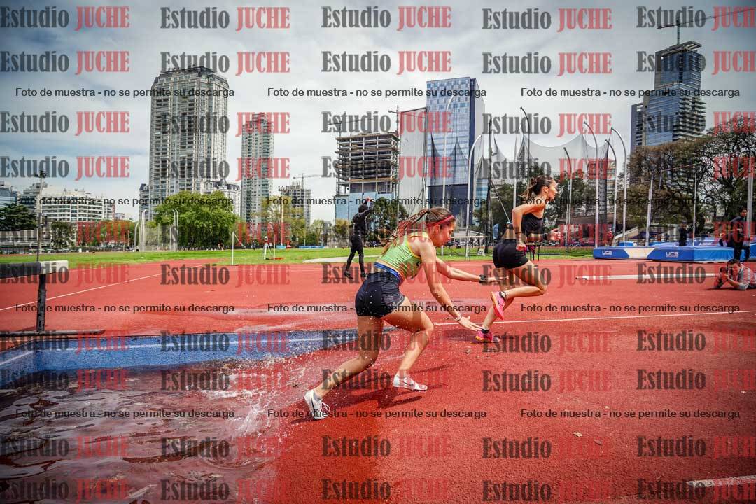 Fotos de los 2000 m con obstáculos de mujeres
