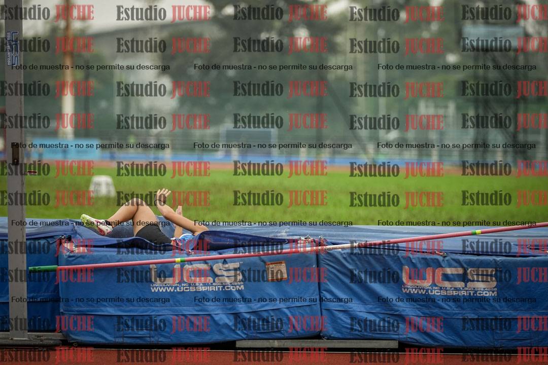 Fotos del salto en alto - grupo 1