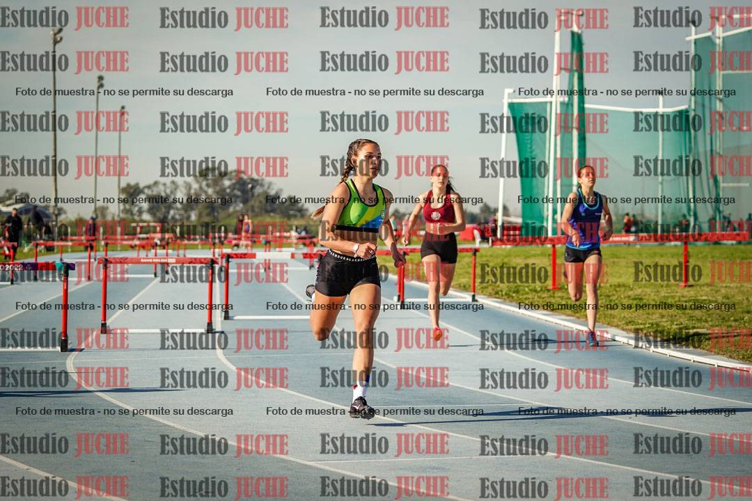 Fotos de los 400 m con vallas de mujeres