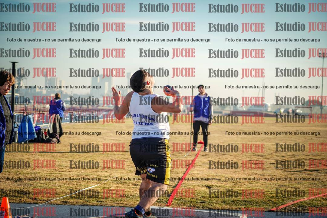 Fotos del lanzamiento de bala de varones