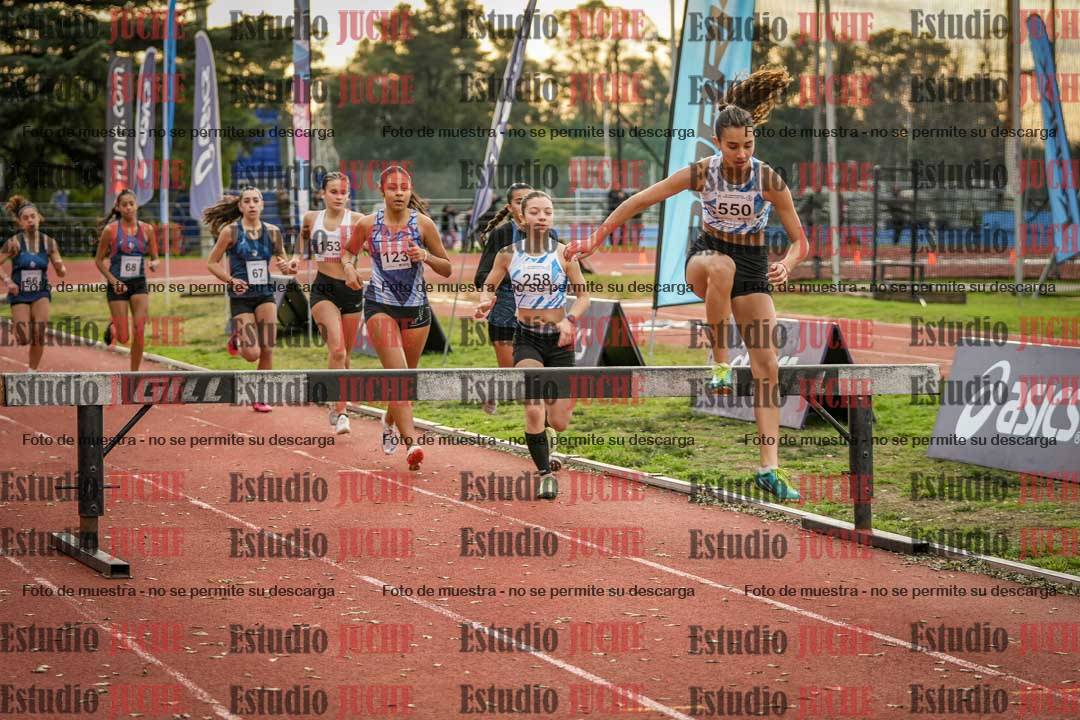 Fotos de los 2000 m con obstáculos de mujeres