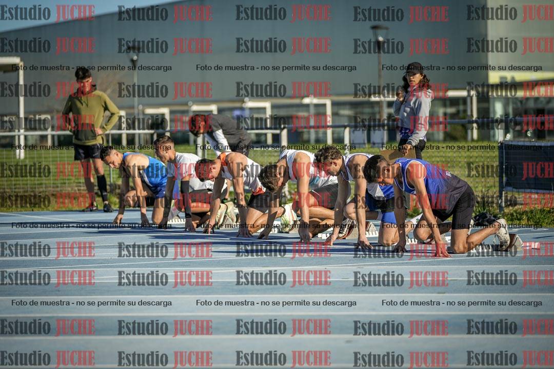 Fotos de los 110 m con vallas de varones