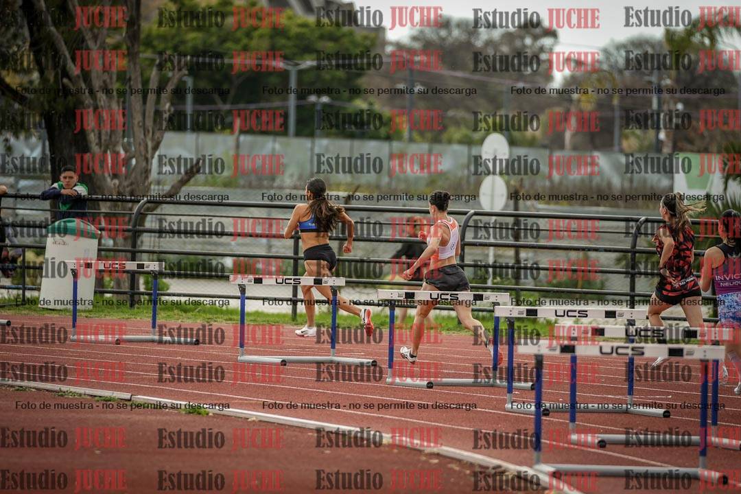 Fotos de los 400 m con vallas de mujeres