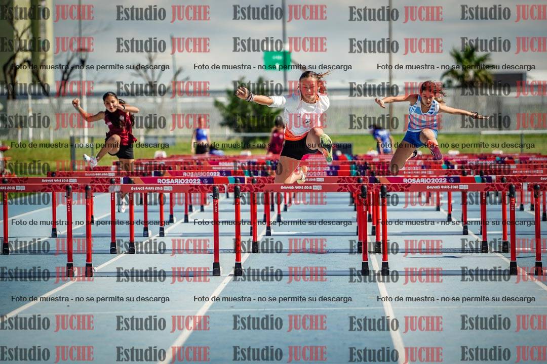 Fotos de los 80 m con vallas de mujeres