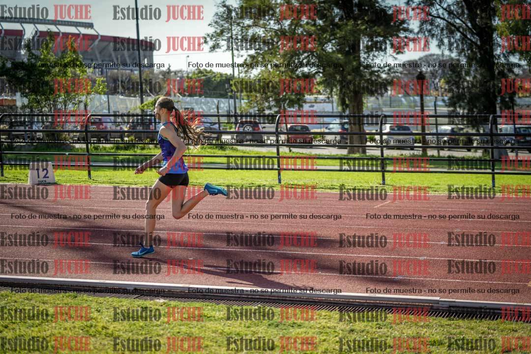 Fotos de los 295 m con vallas de mujeres