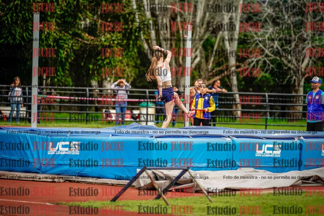 Fotos del salto en alto de mujeres