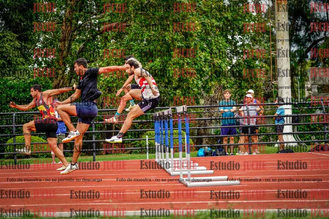 Fotos de los 110 m con vallas de varones - decatlón 6