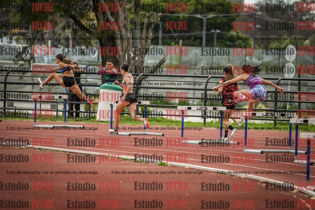 Fotos de los 400 m con vallas de mujeres