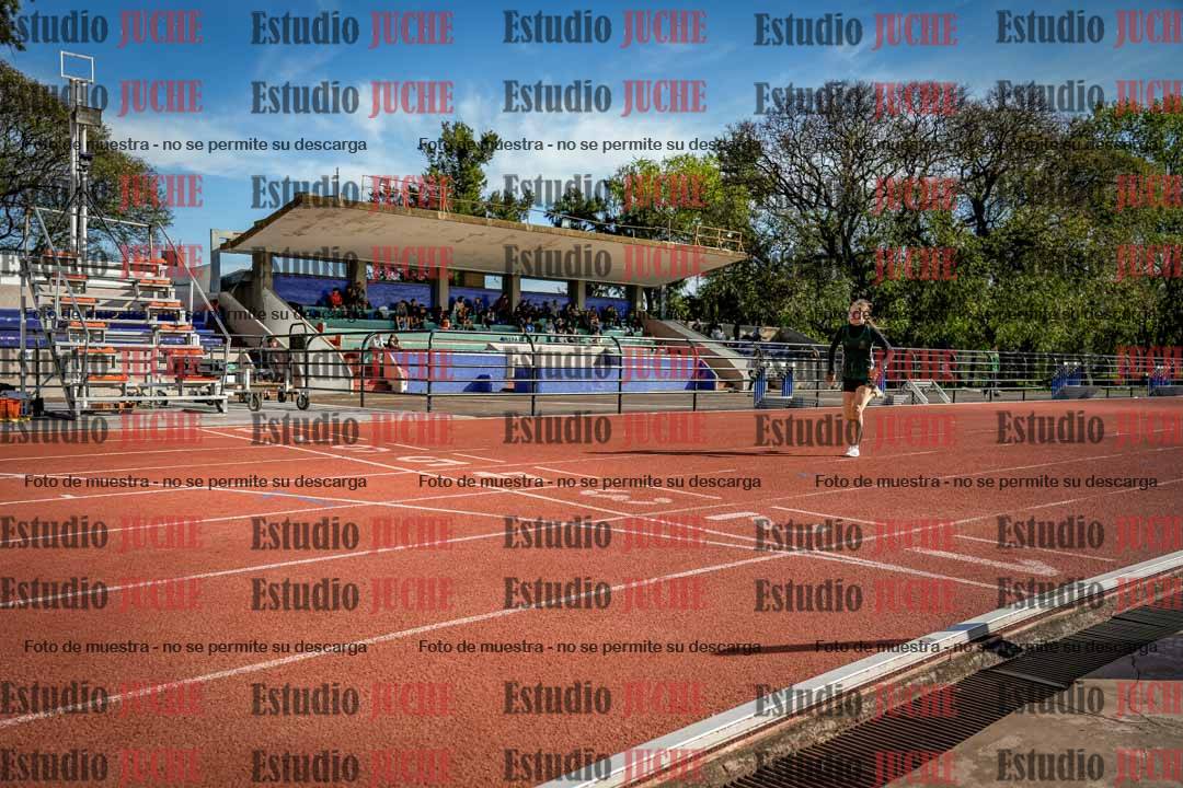 Fotos de los 295 m con vallas de mujeres