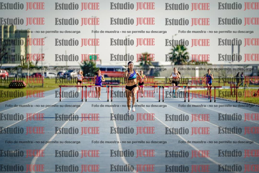 Fotos de los 400 m con vallas de mujeres