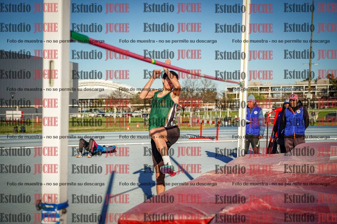 Fotos del salto en alto de varones