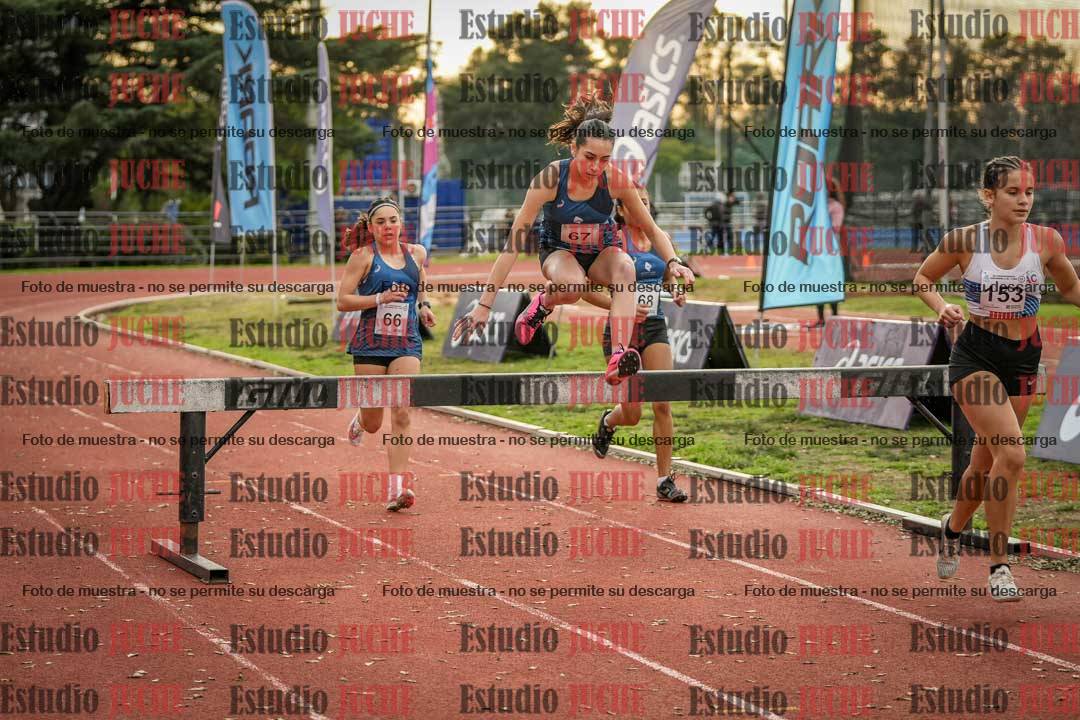 Fotos de los 2000 m con obstáculos de mujeres