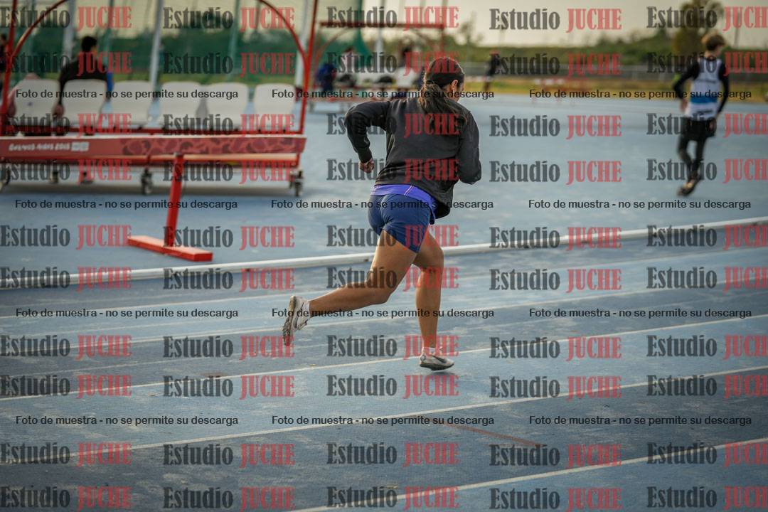Fotos de los 400 m con vallas de mujeres