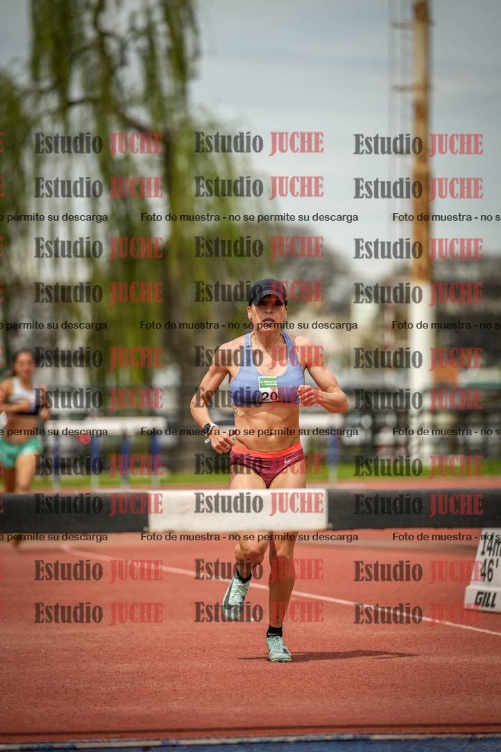 Fotos de los 2000 m con obstáculos de mujeres