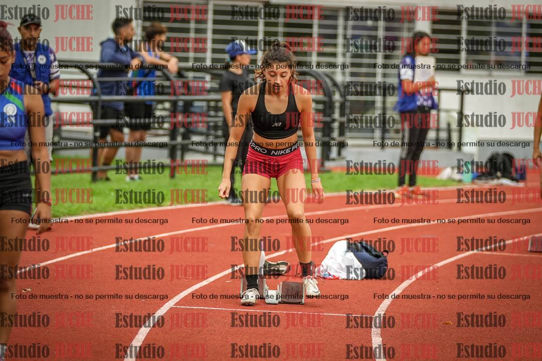 Fotos de los 400 m con vallas de mujeres