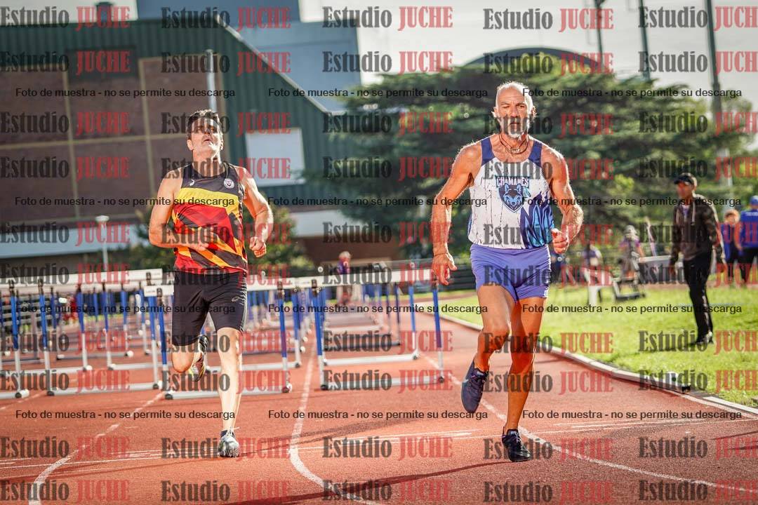 Fotos de los 110 m con vallas de varones - decatlón 6