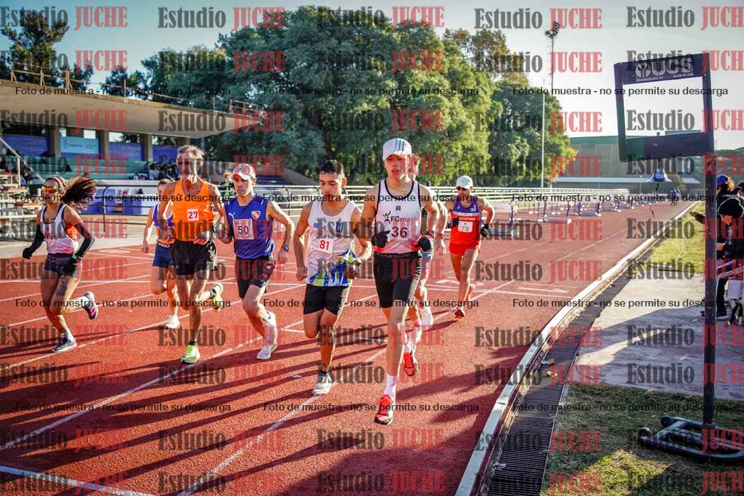 Fotos de los 10.000 m llanos de mujeres y varones