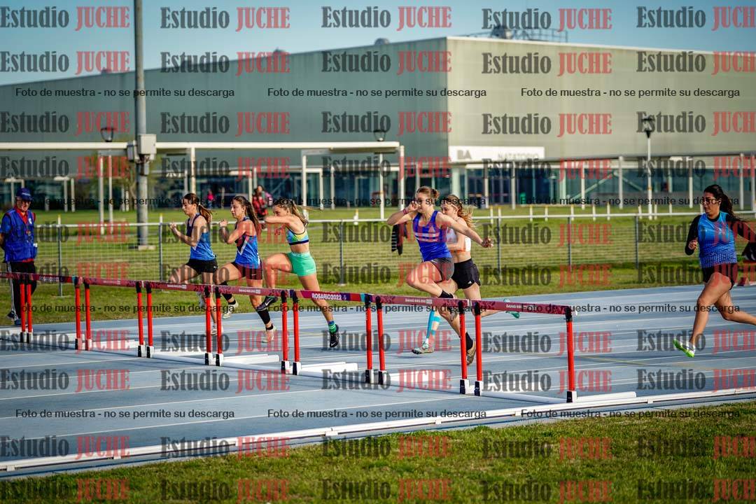 Fotos de los 100 m con vallas de mujeres