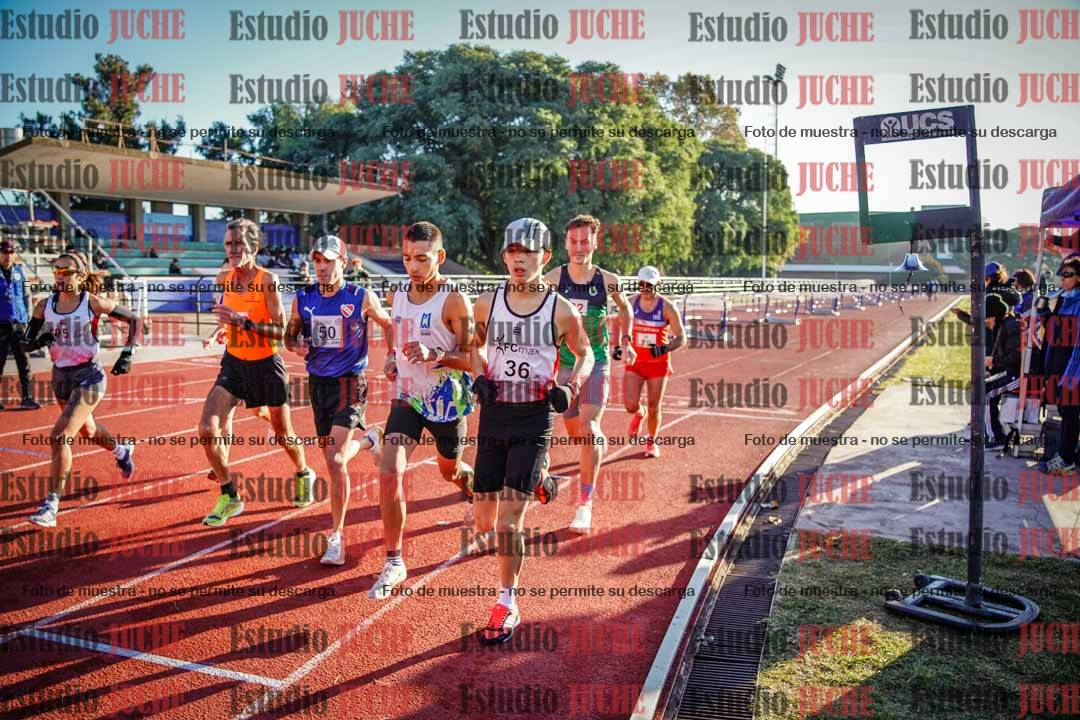 Fotos de los 10.000 m llanos de mujeres y varones
