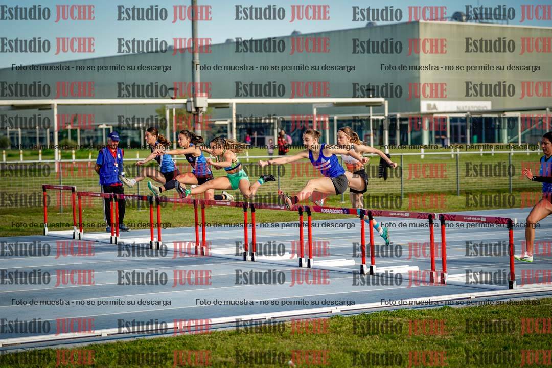 Fotos de los 100 m con vallas de mujeres