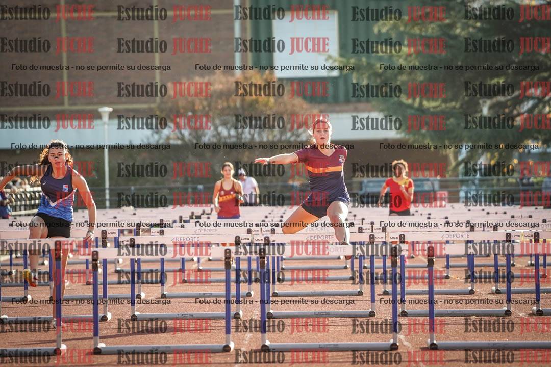 Fotos de los 100 m con vallas de mujeres - hepta 1