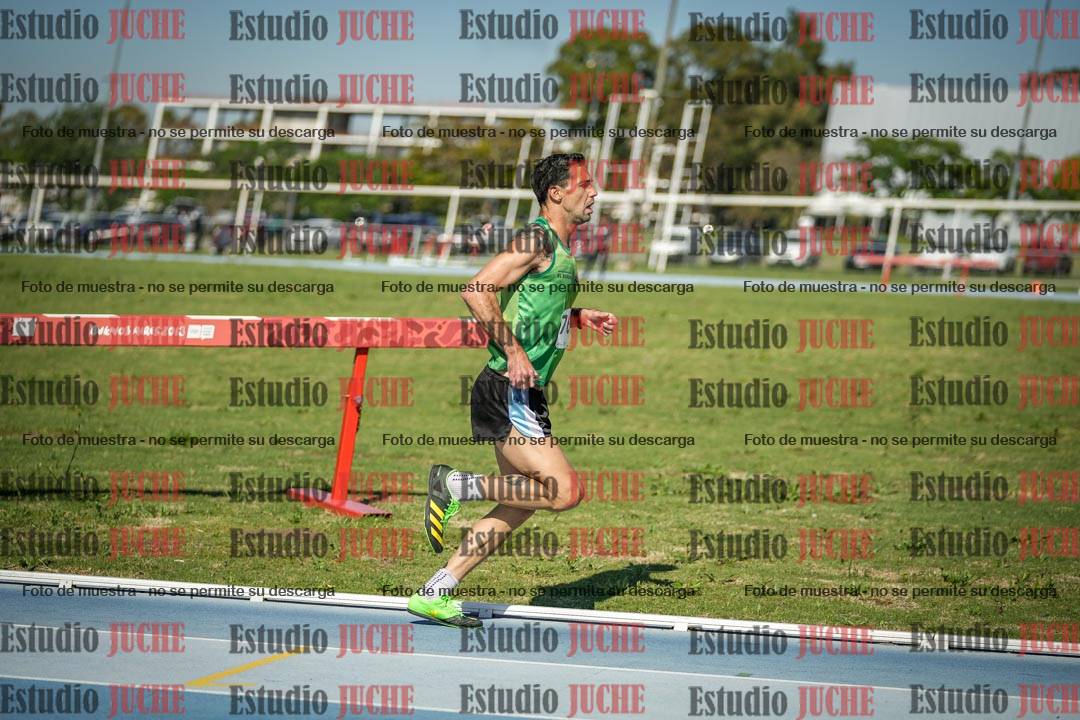 Fotos de los 5000 m de mujeres y varones - serie 1