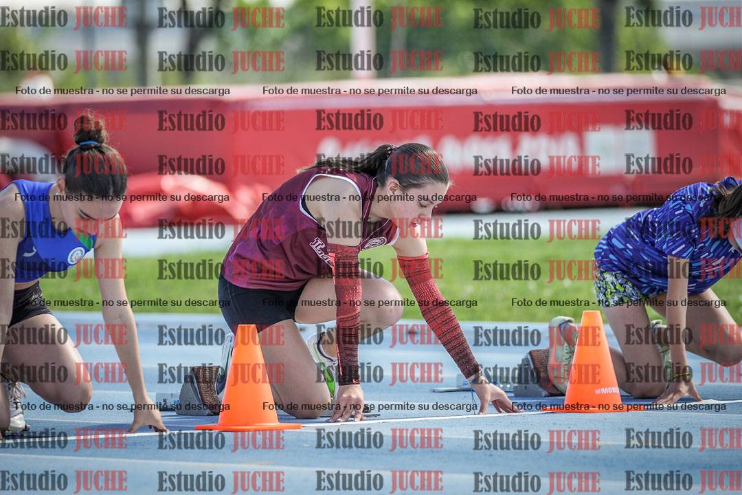 Fotos de los 80 m con vallas de mujeres