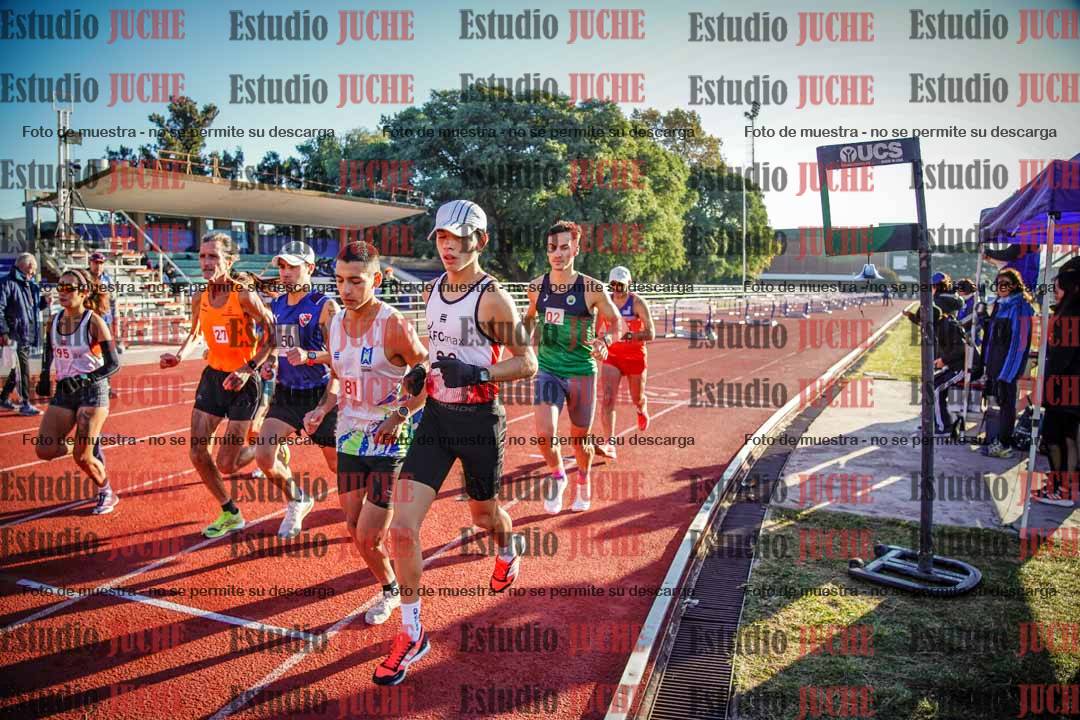 Fotos de los 10.000 m llanos de mujeres y varones