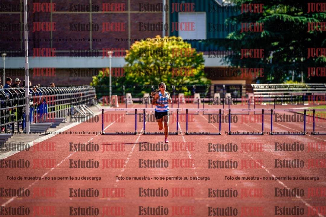 Fotos de los 295 m con vallas de mujeres