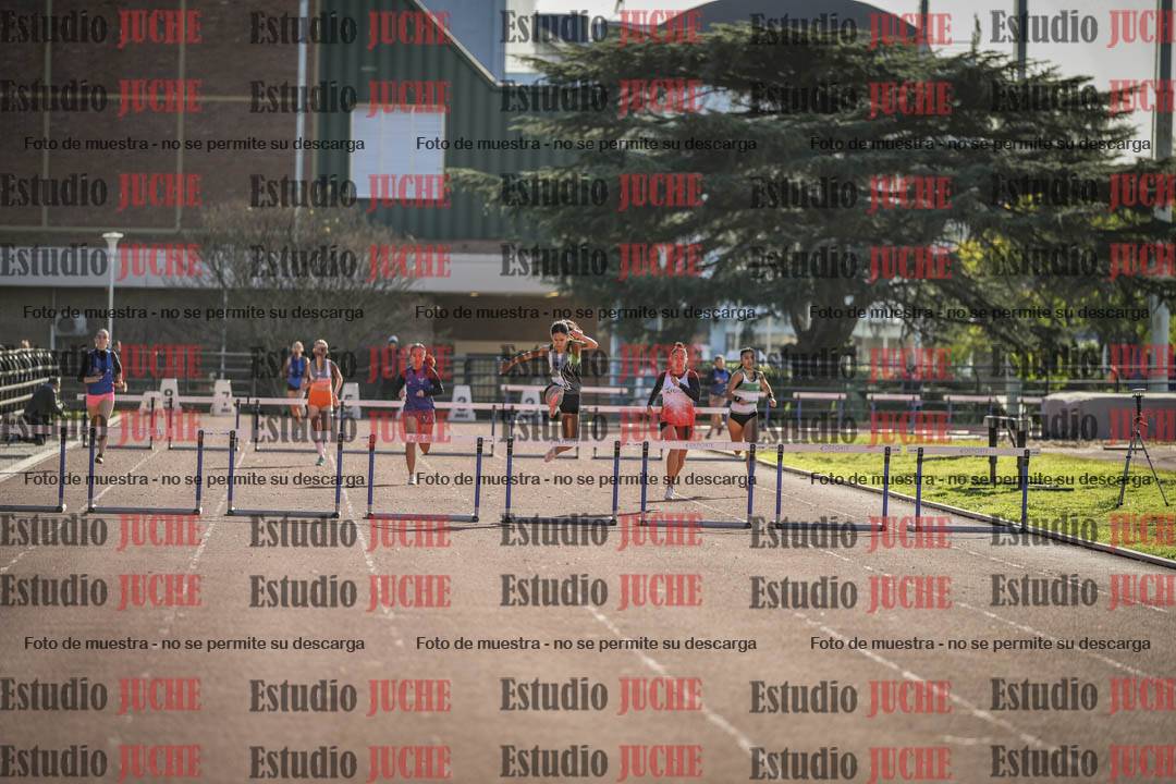 Fotos de los 400 m con vallas de mujeres
