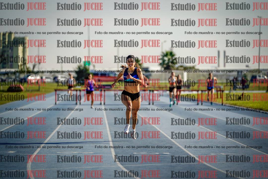 Fotos de los 400 m con vallas de mujeres